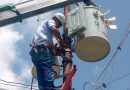 CORPOELEC instala nuevos transformadores en sectores carabobeños