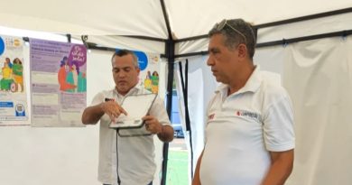 MPPEE atiende a comunidad de La Guaira con taller de energía LED MPPEE atiende a comunidad de La Guaira con taller de energía LED