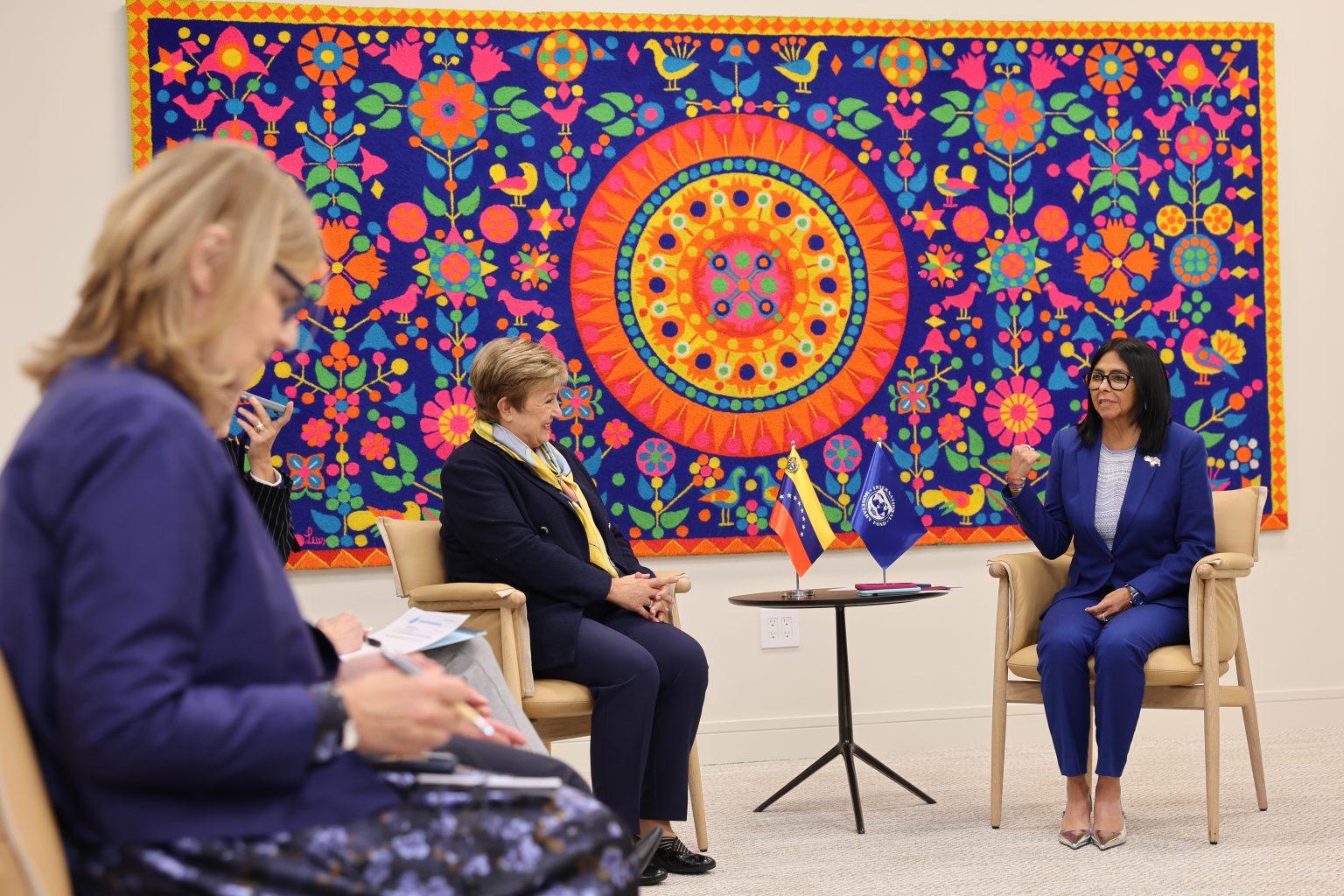 Presidenta Delcy Rodríguez lidera en Nueva York encuentro con la Directora General del FMI, Kristalina Georgieva
